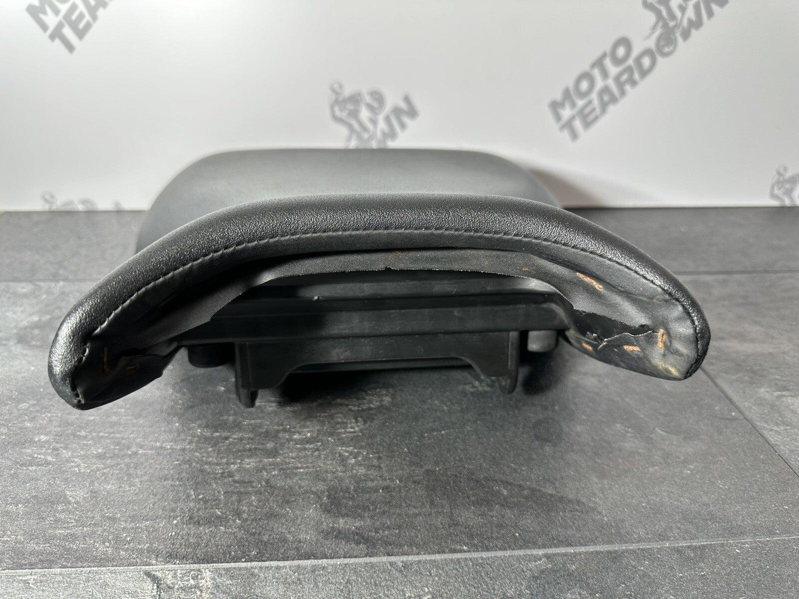 Suzuki GSXR 1300 2016 HAYABUSA Seat Riders Seat Front Seat 18408 Miles OEM