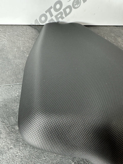 Aprilia RS660 2021 Pillion Seat Rear Seat BLACK Only 6220 Miles 2022-2025 OEM