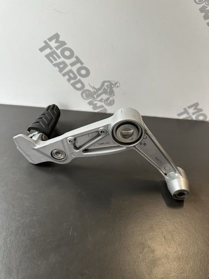 APRILIA RS660 Left Foot Rest L/H Rider Left Footrest  - 2B005202 2020-2023 OEM