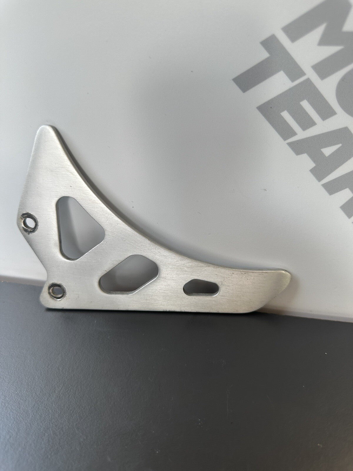 Triumph Speed Triple 1050RS 2018-2020 Oem Alloy Chain Guard Chain Guard OEM