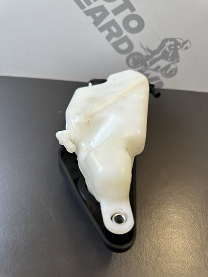KTM RC 125 expension coolant bottle KTM 125 DUKE Radiator Coolant Bottle 2024-