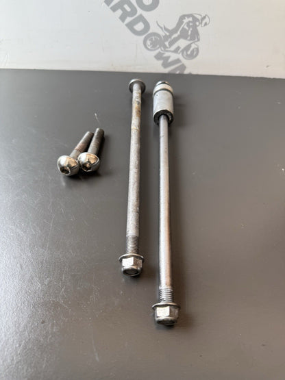 Triumph Street Triple 675 675R Engine Mount Bolts Frame 2007-11 NOT COMPLETE SET