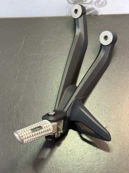 8053dd38-4fb4-46bb-8a5a-2bdb982633aa