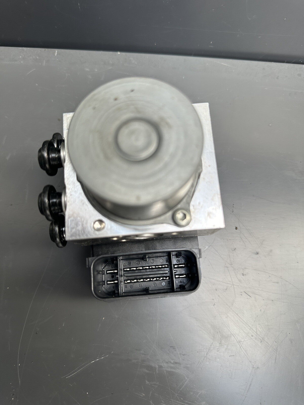 Yamaha Yzf R7 Yzf690 2022 - 2023 ABS Pump Yamaha R7 ABS pump OEM R7 ABS pump