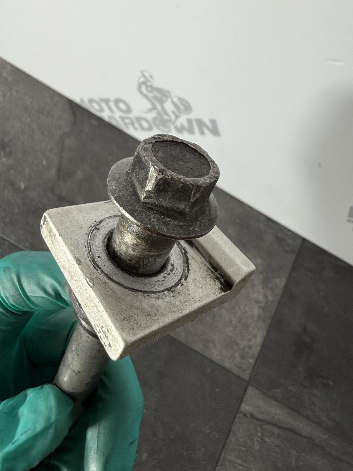 Yamaha YZF R125 R 125 2014 Rear Spindle & Spacers 26983 Miles 2008-2018 OEM