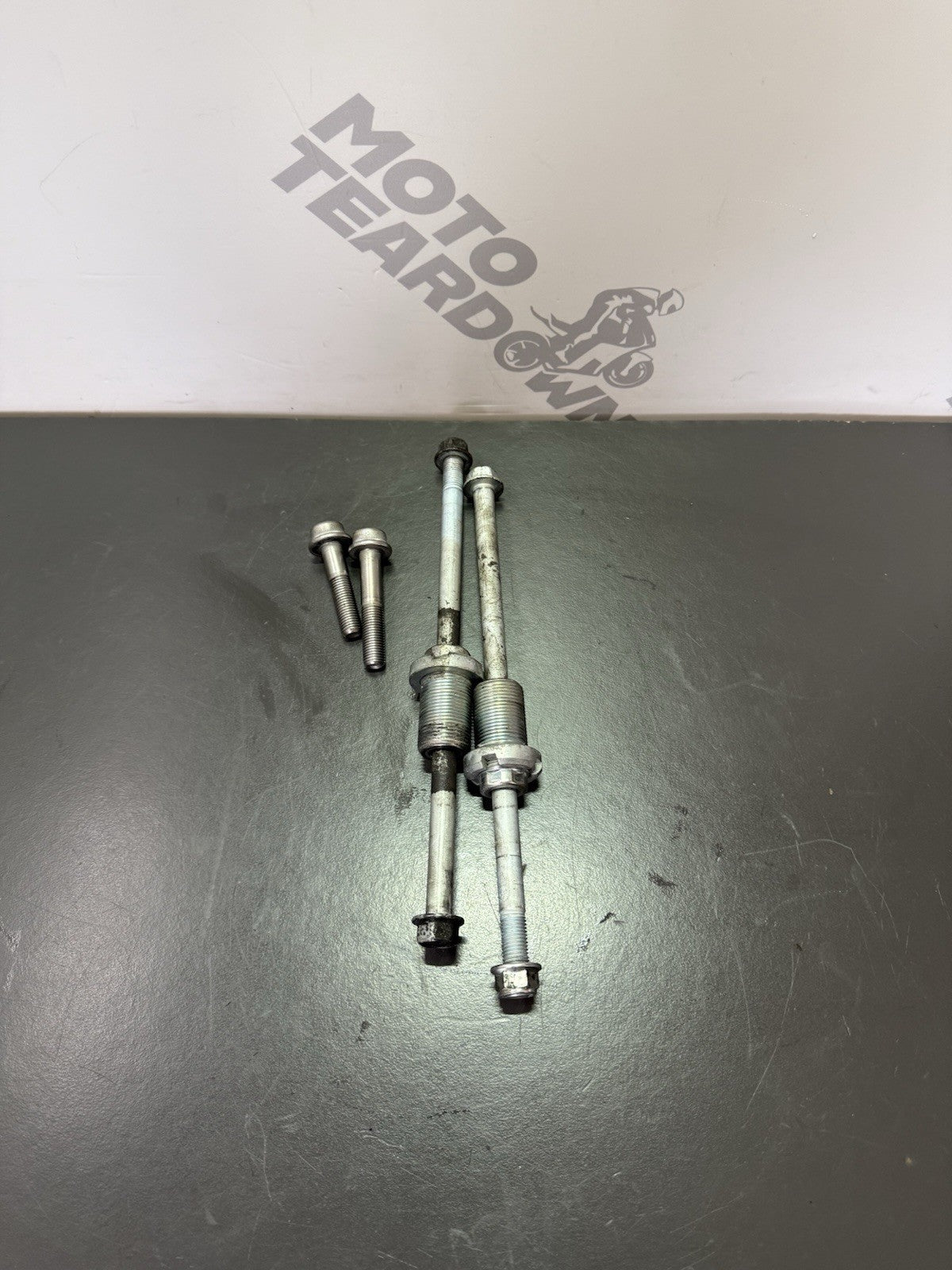 c0045e64-1eec-4204-96aa-984887fbbf1b