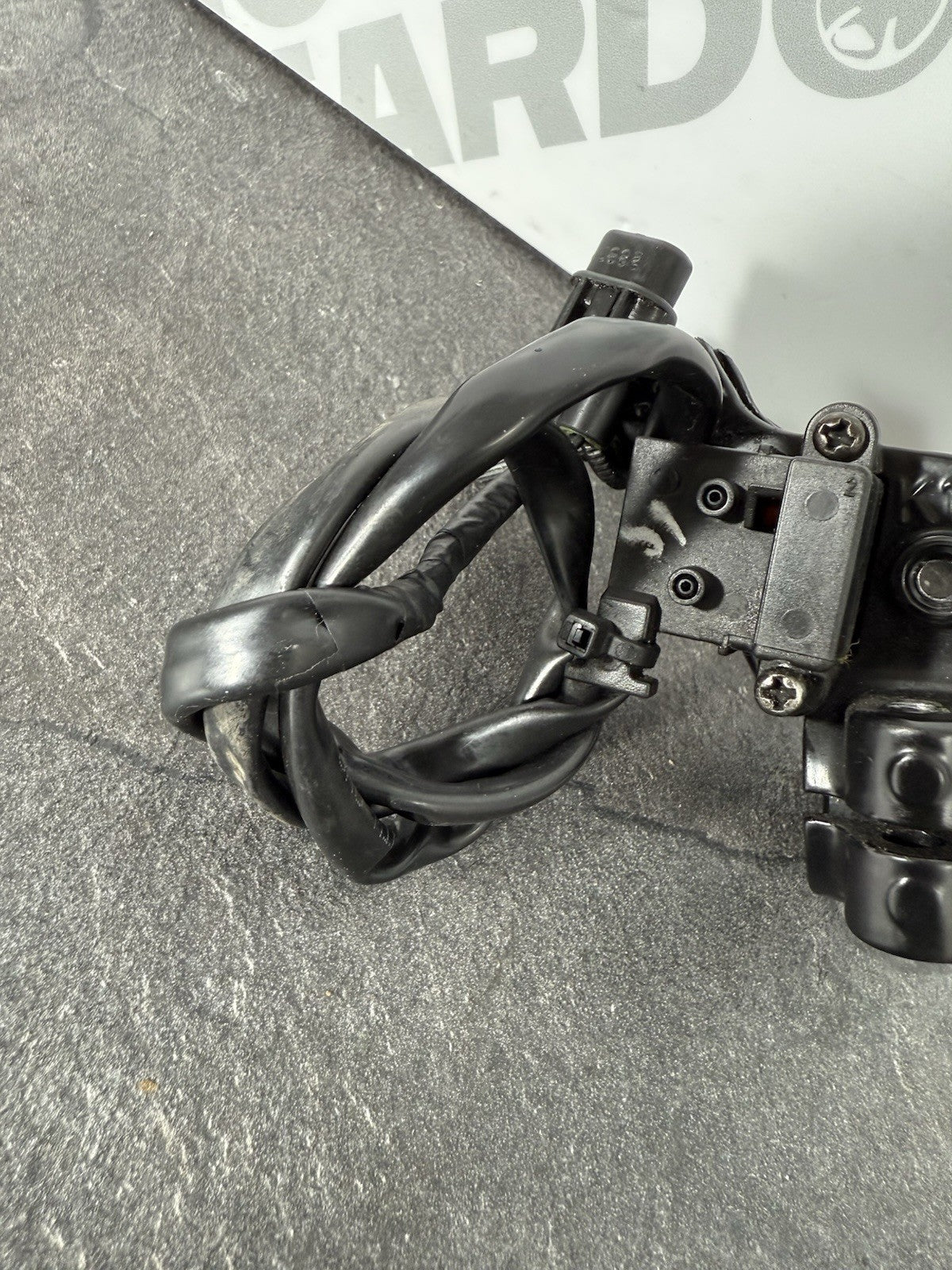 099cc7d2-d997-472c-ac4f-bd5b67f07dfd