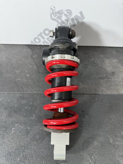 f230add6-4507-4e50-9edd-74b24019c96f