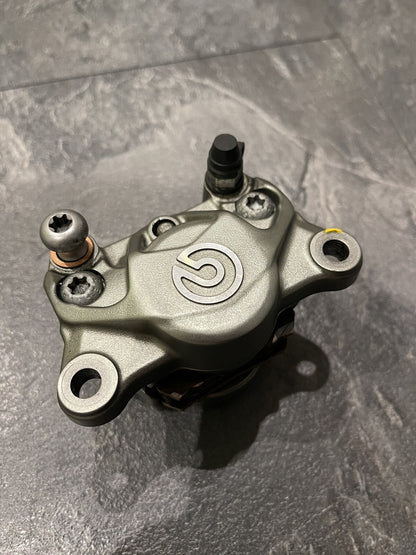 KTM Superduke R 1290 2018 2019 BREMBO Rear Brake Caliper Pads Only 8115 Miles