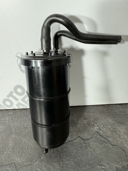 ac8b6b1f-58ac-4e40-8cb5-4b3a0f1c9da2