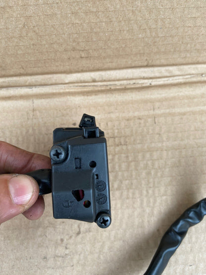 Kawasaki ZX10R Ninja right hand handlebar Engine kill switch 2011 - 2015 Zx10R
