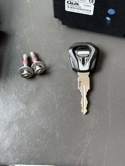 Triumph Trident 660 Lock Set ECU ignition lockset Immobiliser 2021-2024 OEM