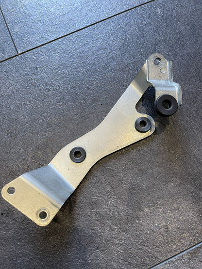 Suzuki GSXR 750 2013 Regulator Rectifier Bracket Holder Mount 600 L1 L2 L3 L4 L5