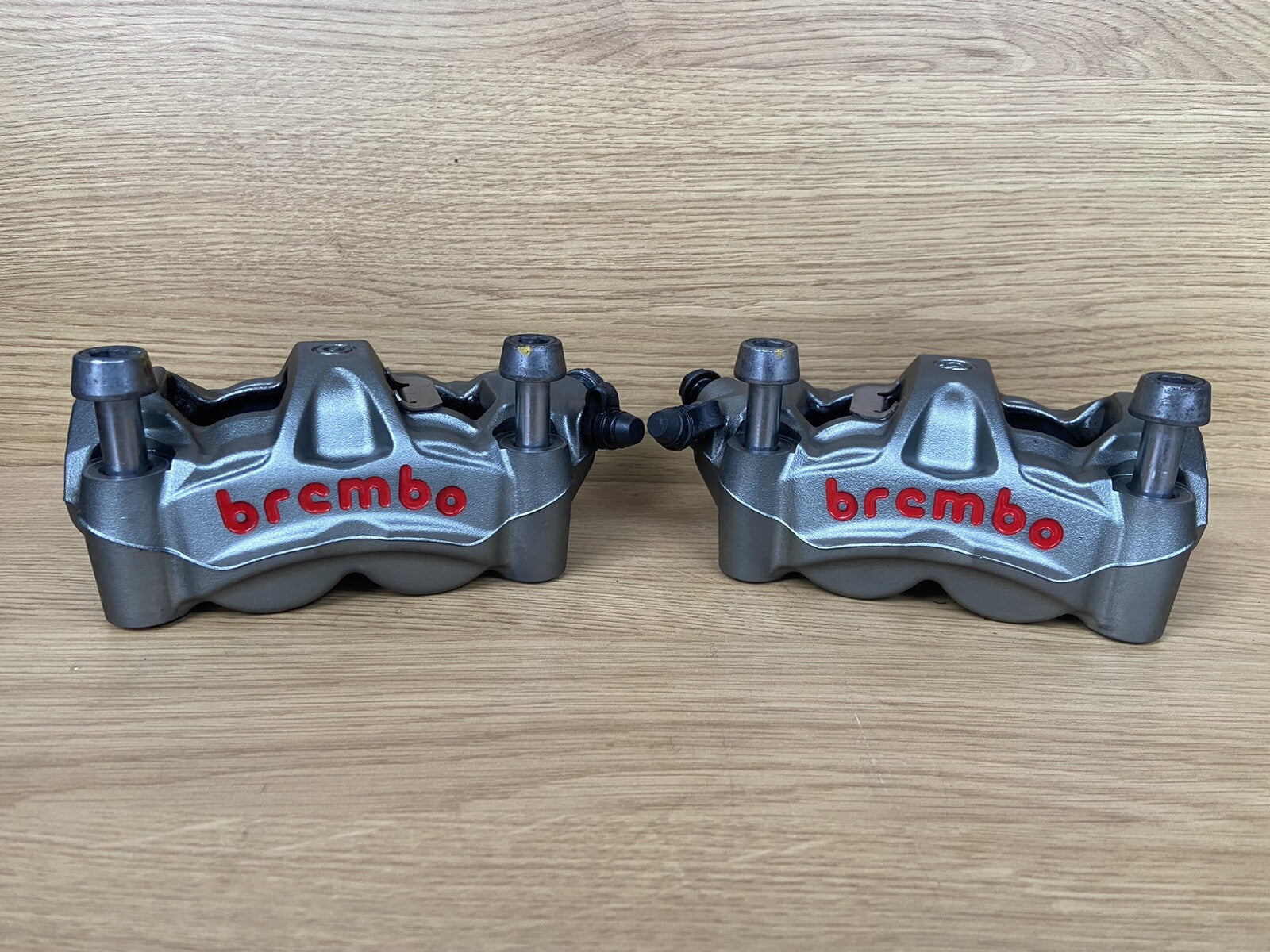 Triumph Street Triple 765 RS BREMBO FRONT BRAKE CALIPERS Brembo Monobloc M50 OEM