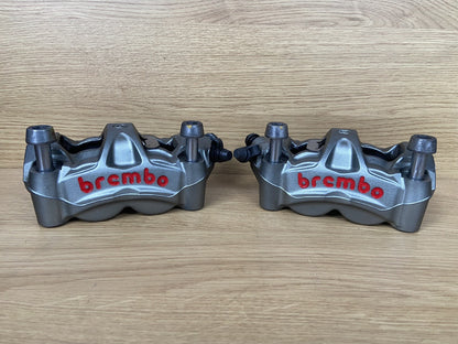 Triumph Street Triple 765 RS BREMBO FRONT BRAKE CALIPERS Brembo Monobloc M50 OEM