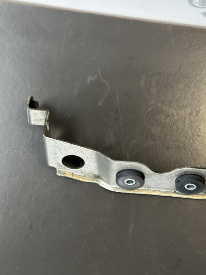 Yamaha MT07 Petrol Tank Bracket Fuel Tank Bracket 2014-2017 Tank Bracket OEM