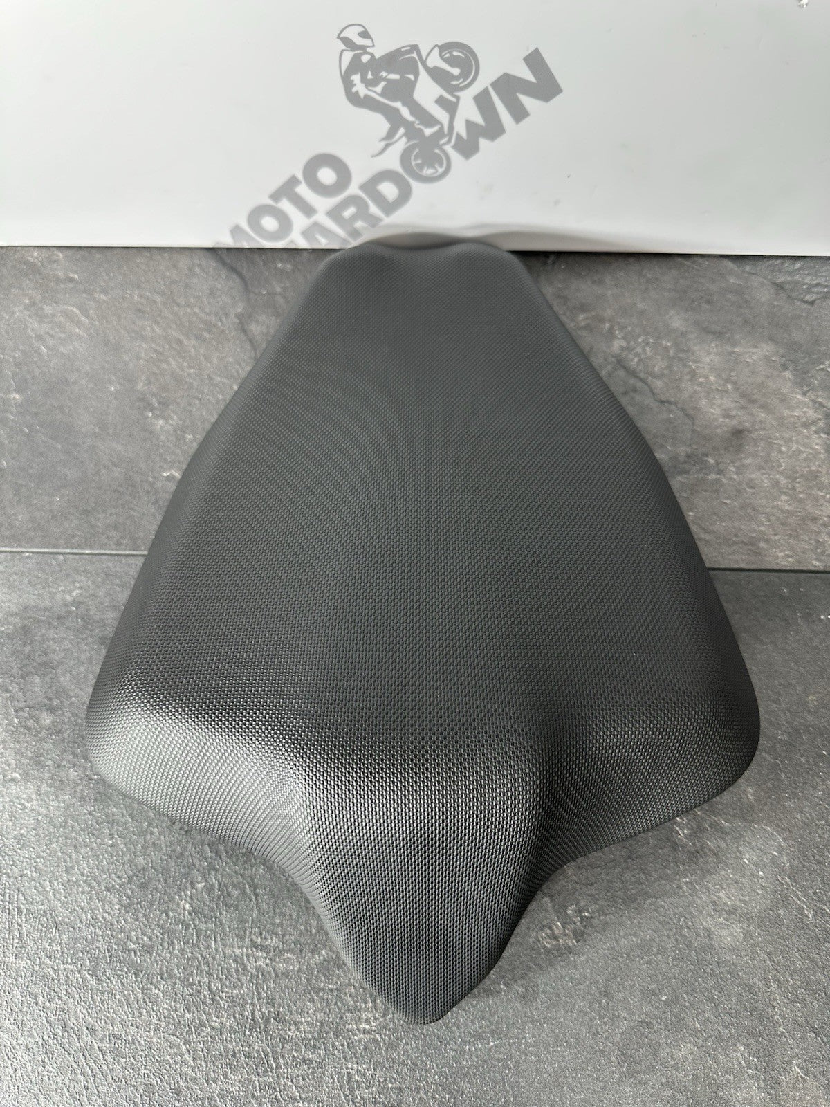 Aprilia RS660 2021 Pillion Seat Rear Seat BLACK Only 6220 Miles 2022-2025 OEM
