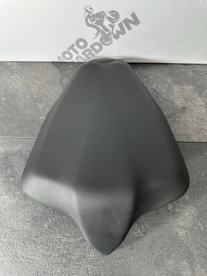 Aprilia RS660 2021 Pillion Seat Rear Seat BLACK Only 6220 Miles 2022-2025 OEM