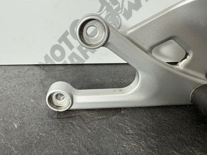 Yamaha YZF R125 R 125 2014 Left Rearset Footrest Mount 26983 Miles 2008-2018