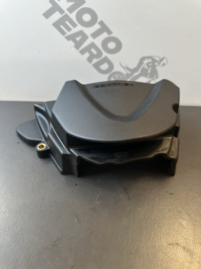 ENGINE DRIVE SPROCKET COVER CASING TRIUMPH STREET TRIPLE 765 2017-19 S R RS OEM