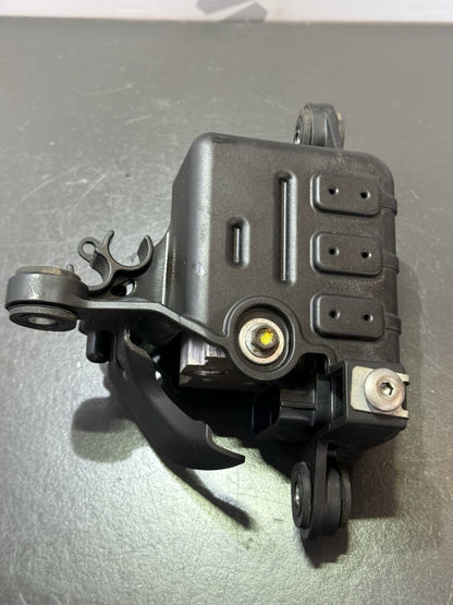 4e0ba24d-b609-4b25-97db-feaa47a8c2bf