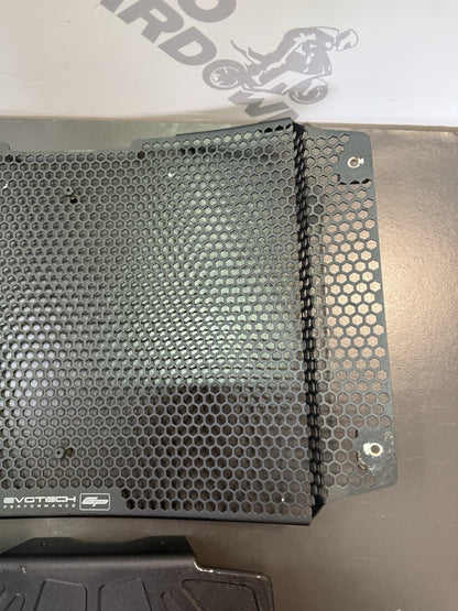 4faaf872-a683-4f26-b60a-315b59cc4c28