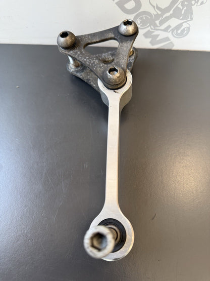 TRIUMPH STREET TRIPLE 675 Rear Shock Absorber Linkage 675R Rear Shock Linkage