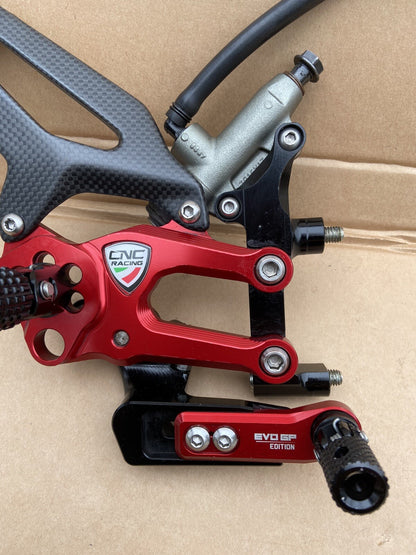 ADJUSTABLE RIGHT REAR SET EVO GP Edition Ducati SBK 959 1199 1299 Panigale CNC