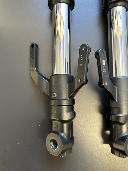 YAMAHA MT-03 MT03 FRONT FORKS SHOCK SUSPENSION Front Suspension OEM 2020 -
