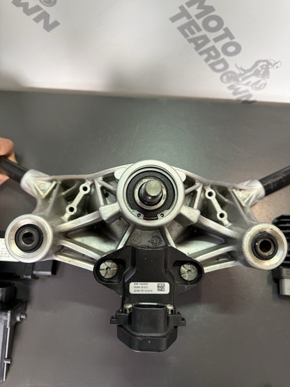 9742566d-5ef1-46b1-880d-1b953701827d