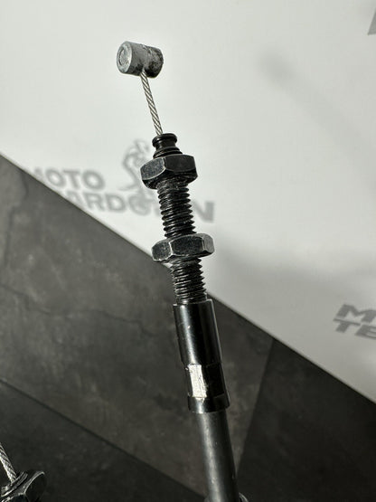 25f5369c-9999-45b0-b479-92a62bb5a867