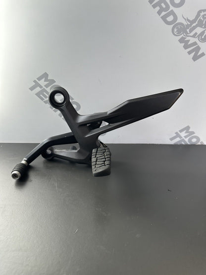 KTM 790 left Footrest riders footrest assembly Left Foot Rest 64103038100 OEM