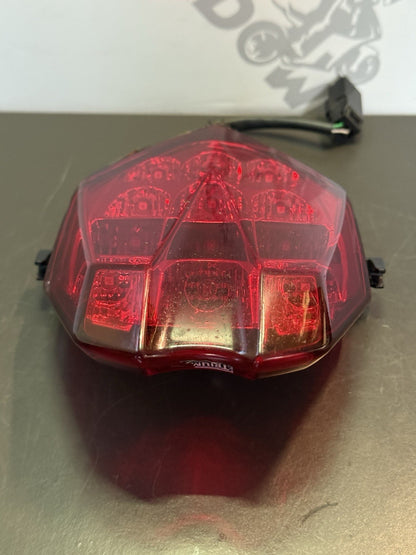 de9fb998-5bad-41ef-b167-87e905a651dd