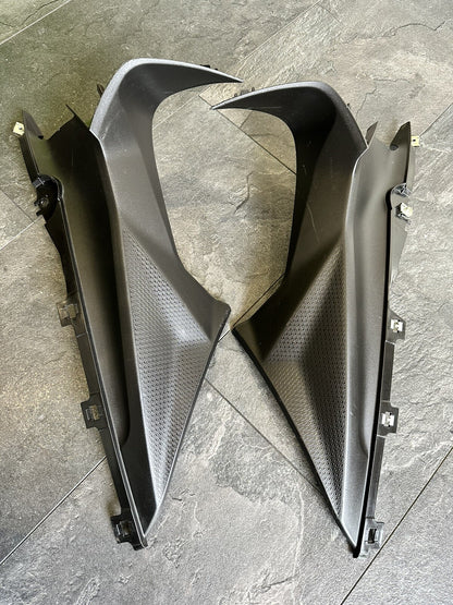 BMW S1000RR 2023 Front Side Trim Panels Fairings 2019-2022 Gen 4 OEM J43386