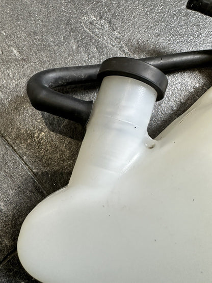 Suzuki GSXR 1000 2009 Coolant Expansion Tank Reservoir 2009-2016 Only 9715 Miles