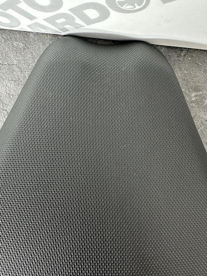 Aprilia RS660 2021 Pillion Seat Rear Seat BLACK Only 6220 Miles 2022-2025 OEM