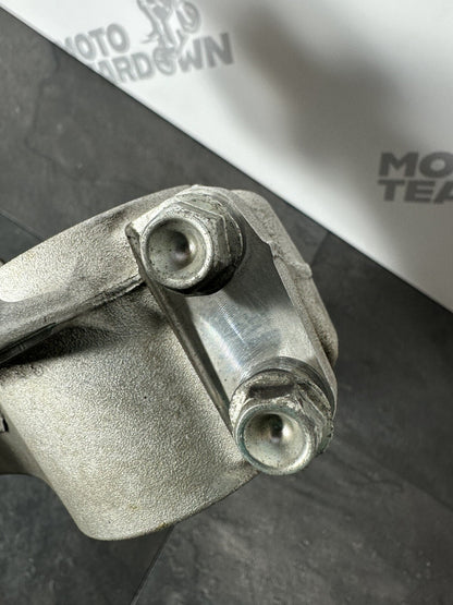 Suzuki GSXR 1000 2014 Lower Yoke Bottom Yoke Bearings 22774 Miles 2009-2016 OEM