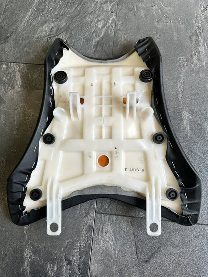 Kawasaki ZX10R 2018 Riders Seat Front Seat Only 1086 Mile 2016 2017 OEM
