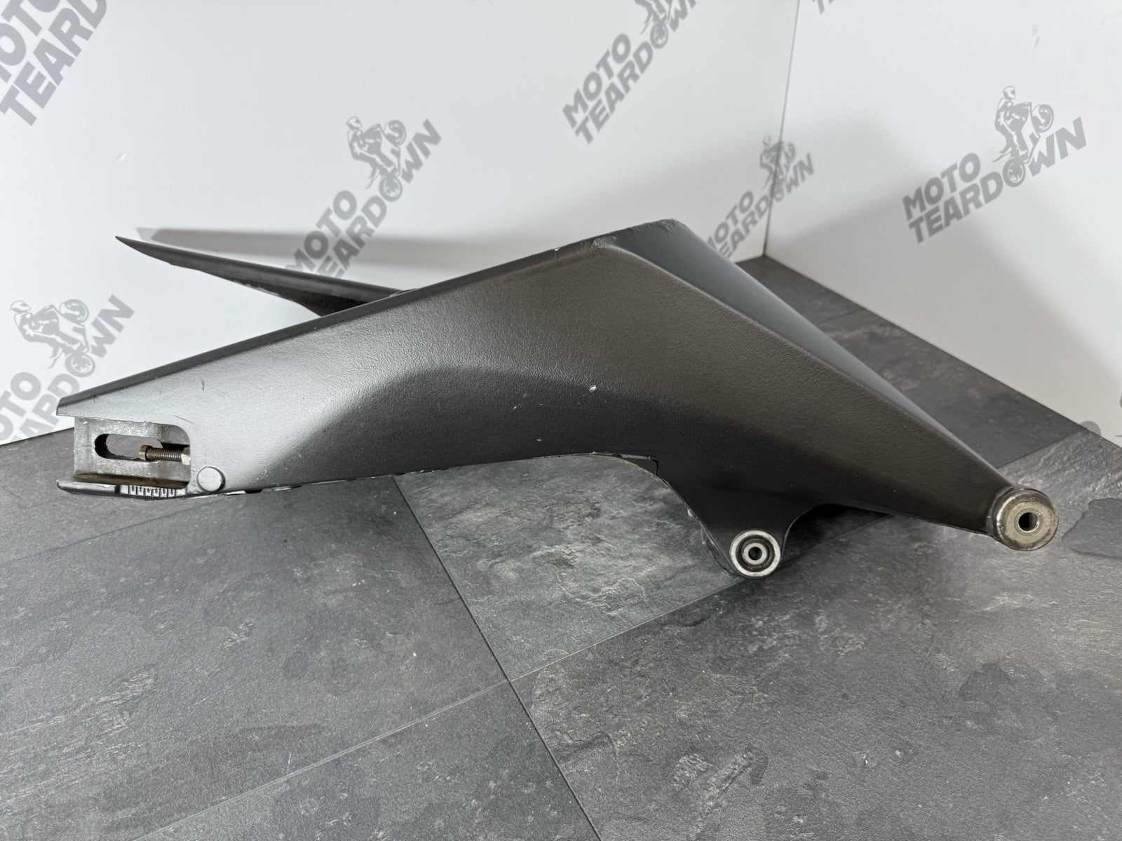 Yamaha YZF R125 R 125 2014 Swing Arm Swingarm Rear 26983 Miles 2008-2018 OEM