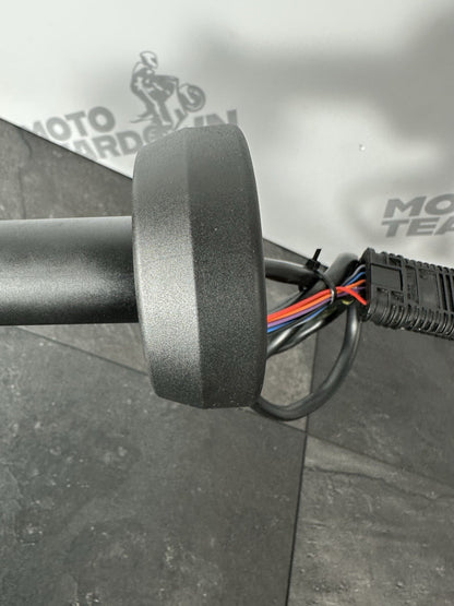Aprilia RS660 2021 Throttle Grip Assembly Ride By Wire 6220 Miles 2022-2025 OEM