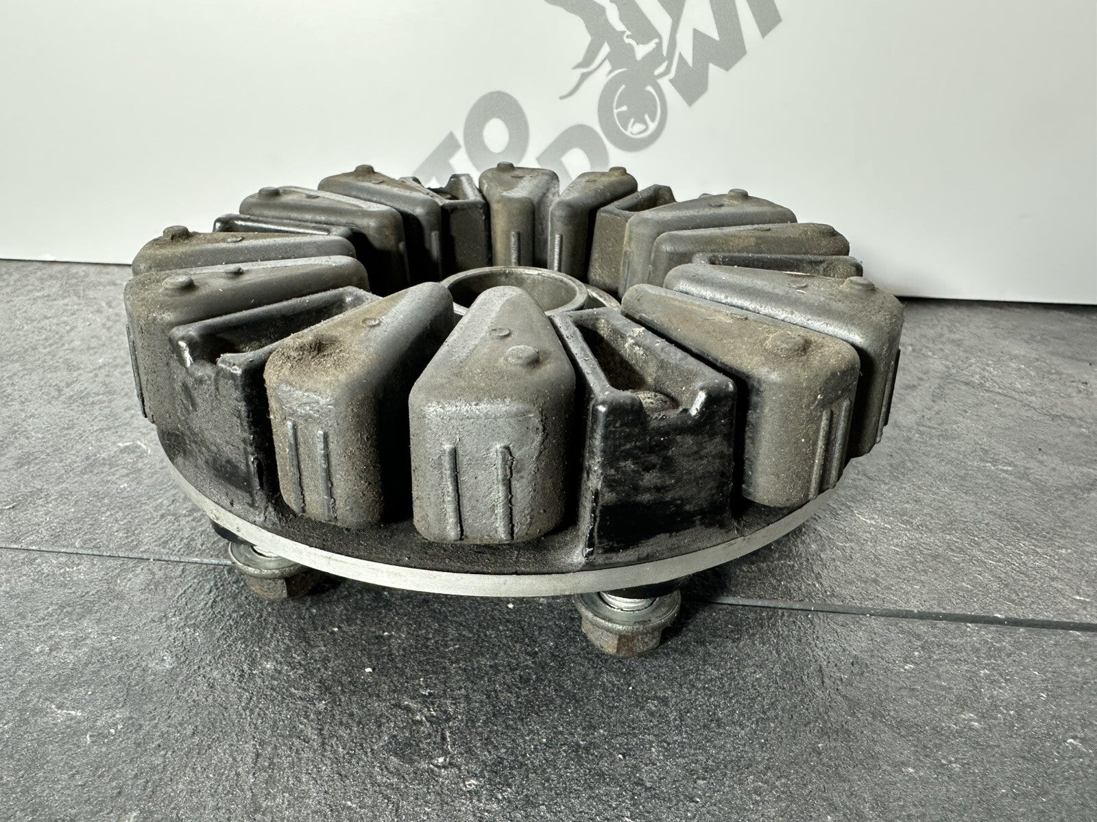 Suzuki GSXR 1000 2014 Rear Sprocket Carrier Cush Drive 22774 Miles 2009-2016 OEM