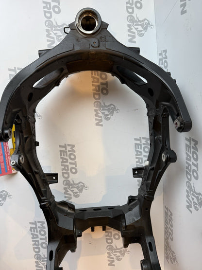 9f16a4bf-9fe0-4d3e-8175-7c2d10e9de03