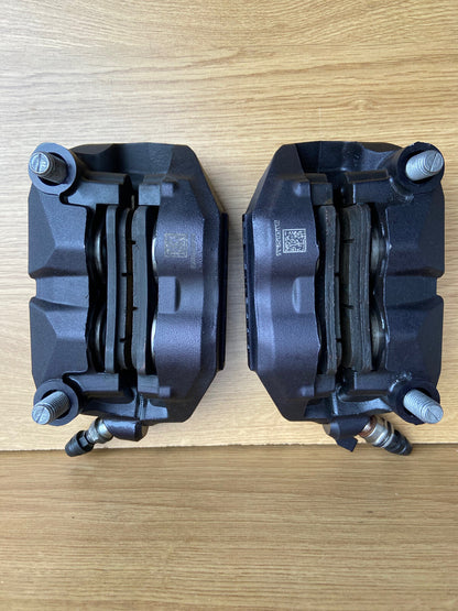 BMW S1000R Sport 2021 7,953 miles front brake calipers pair Hayes BMW S1000R OEM