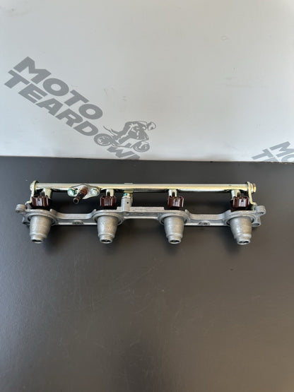 HONDA CBR1000RR Fuel Injectors 2004 2005 RR4 RR5 Honda CBR1000RR Fuel Injectors