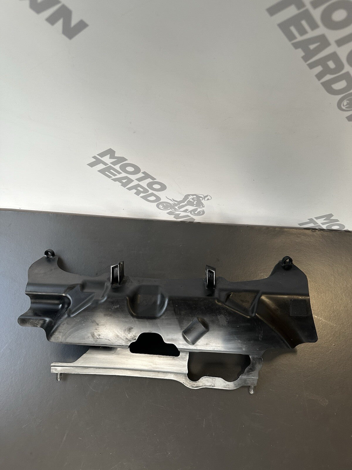 Suzuki GSXR 600 750 Front Fairing Cowl 17771-14JO 2011-2016 L1-L6 OEM Front Cowl