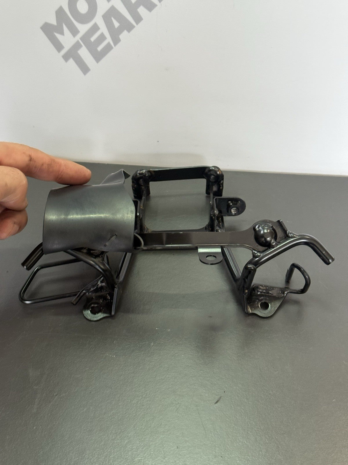 d6939e3f-e183-40fa-8ea2-9b575b085dd3