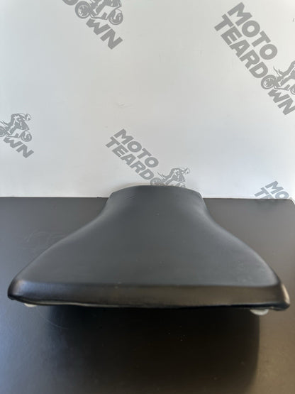 HONDA CBR1000RR FRONT SEAT RIDER SADDLE CBR1000 RR FIREBLADE 2004-05 CBR 1000RR
