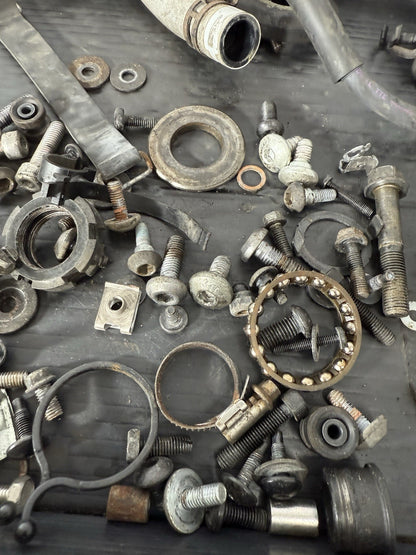 Yamaha YZF R125 R 125 2014 Nuts Bolts Fixings Job Lot 26983 Miles 2008-2018 OEM