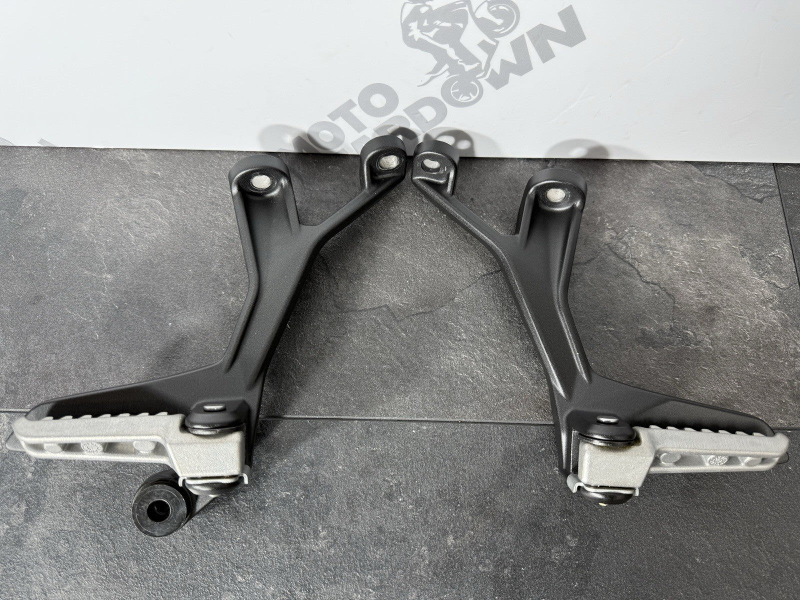 614abab1-b8bd-446f-82bc-0e4988c2627a