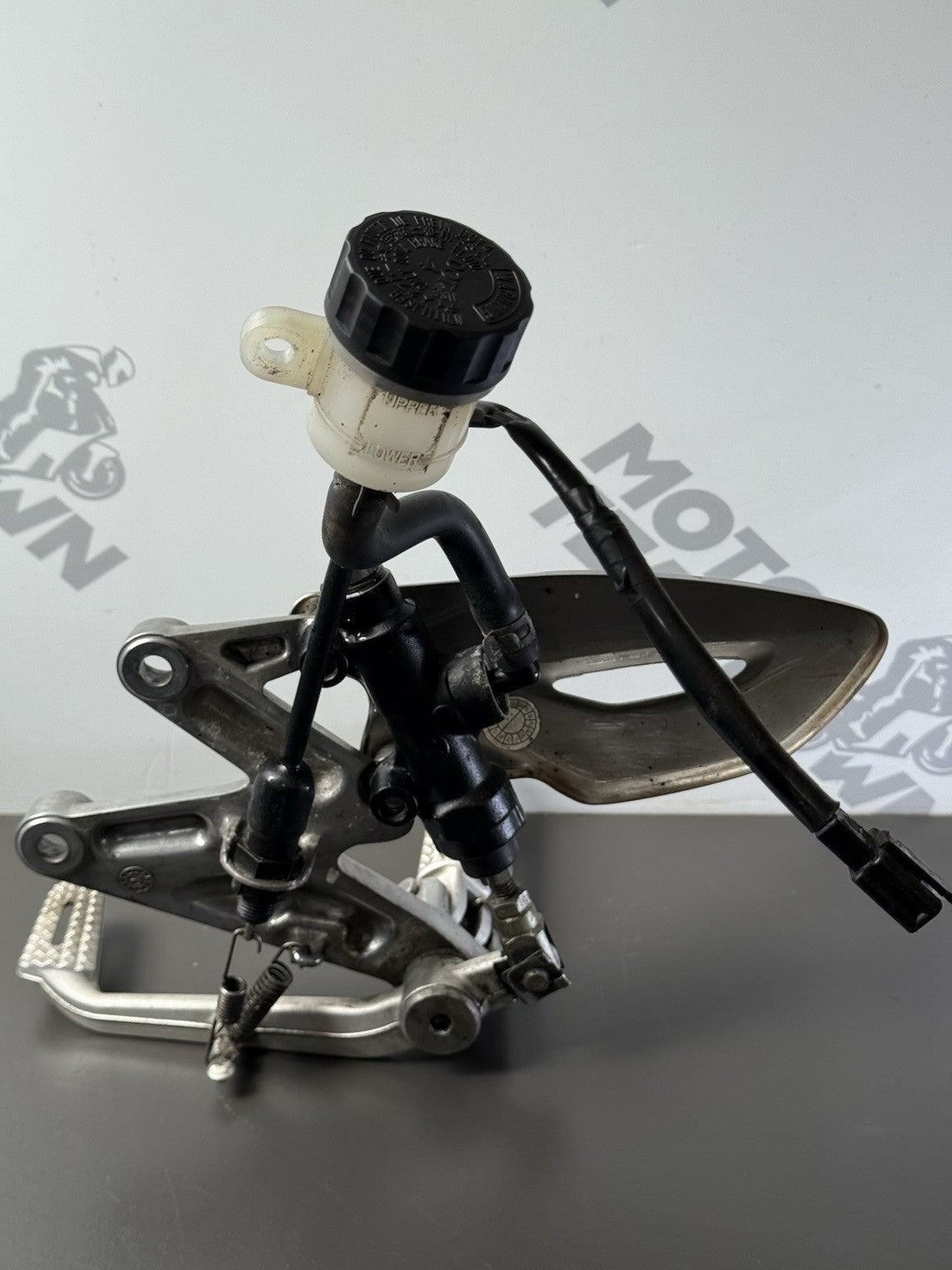 Triumph Street Triple 675RFront Right Side Footrest  Right Foot Assembly 2007-11